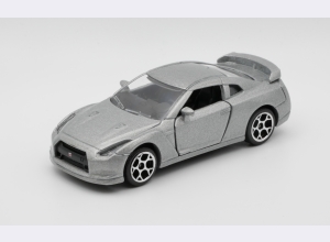 Image of: Nissan GT-R