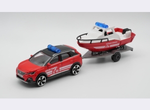 Image of: Peugeot 3008 GT mit Motorboot
