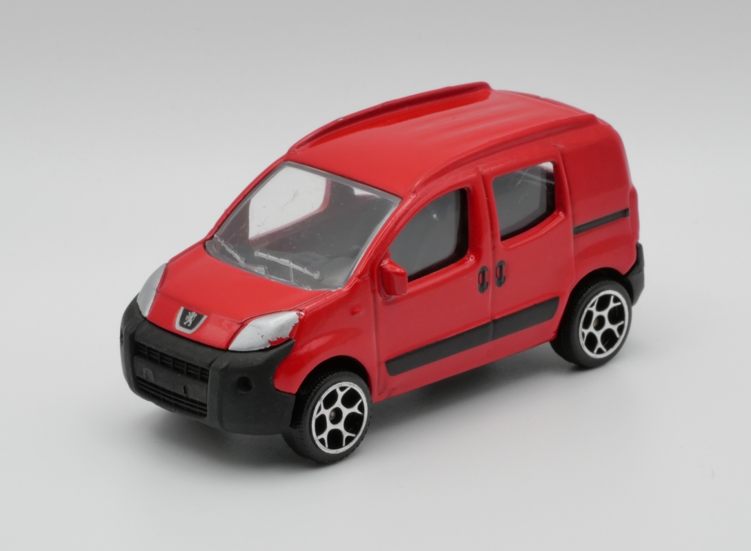 Image of: Peugeot Bipper Minivan