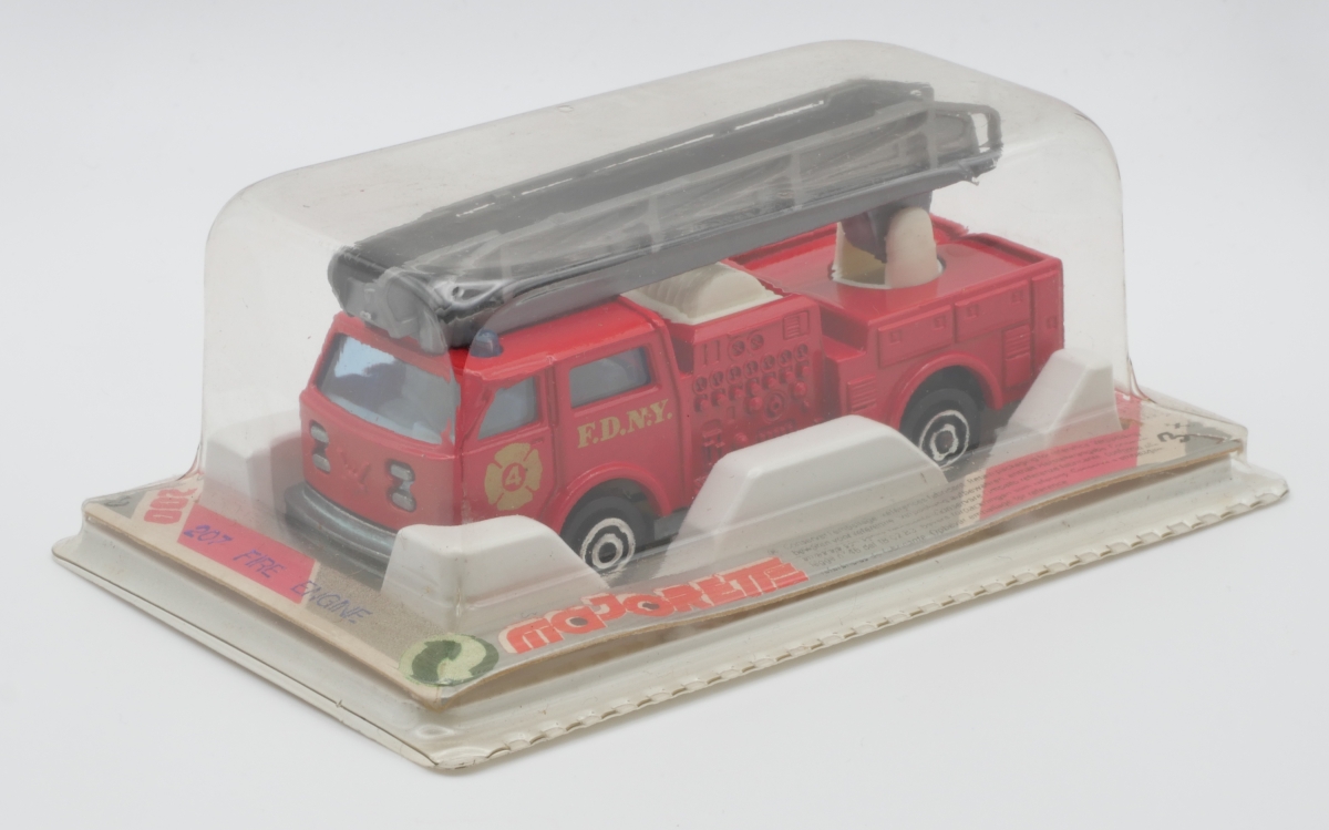 Image of: Unbekannt Pompier (Extending Ladder Fire Engine)