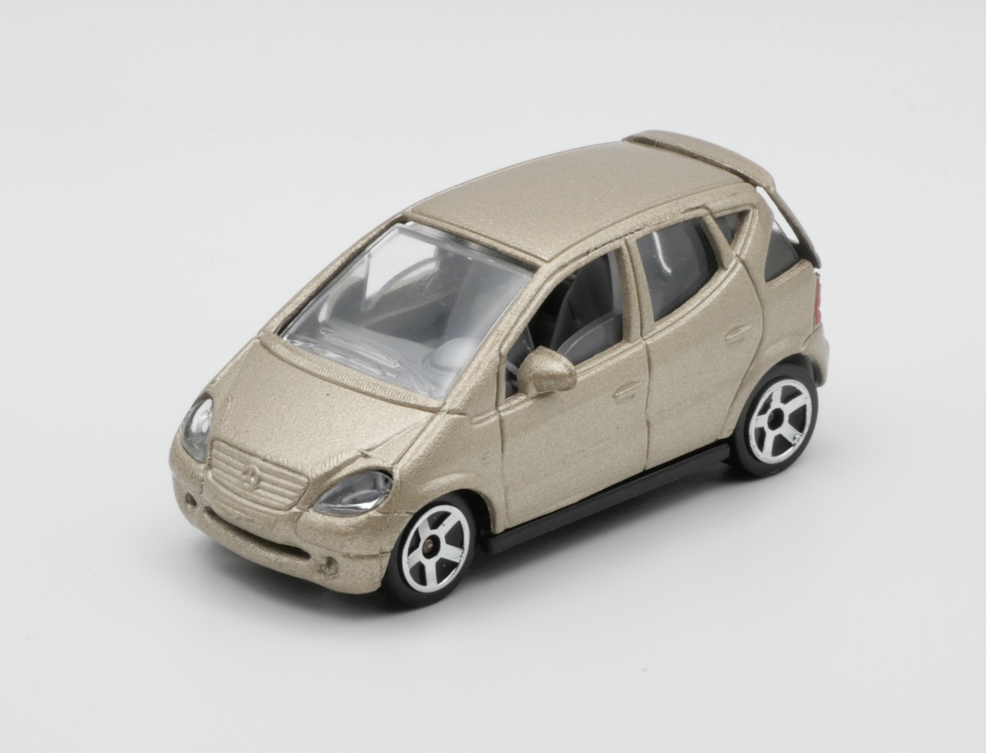 Image of: Mercedes A-Class